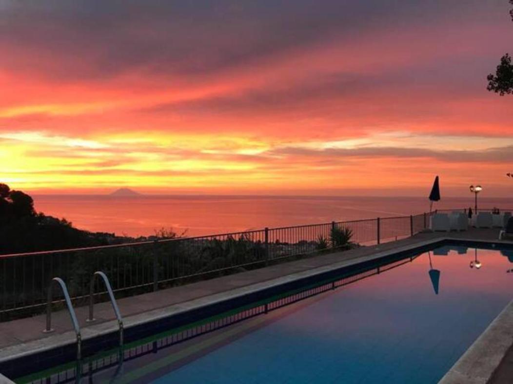 Villa Del Conte Drapia المظهر الخارجي الصورة