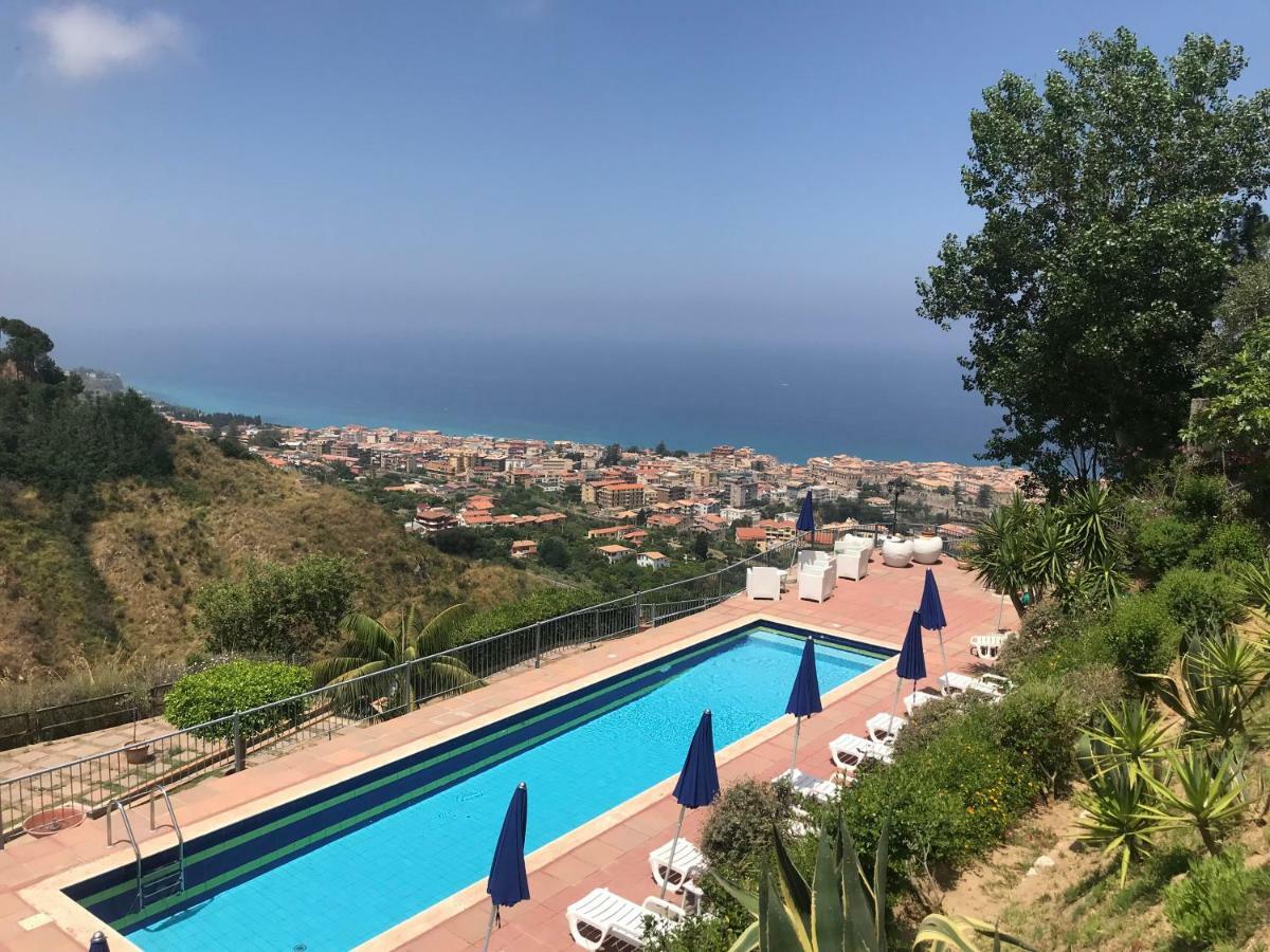 Villa Del Conte Drapia المظهر الخارجي الصورة