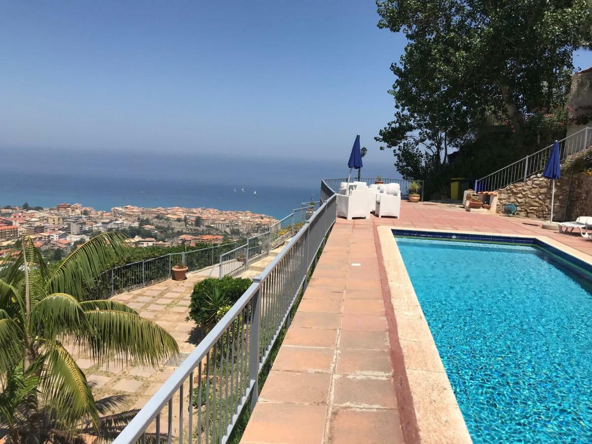 Villa Del Conte Drapia المظهر الخارجي الصورة